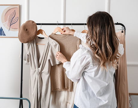 L'activité de conseillère de style indépendante : un excellent job étudiant pour les passionnées de mode